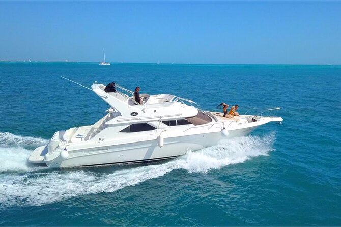 Private SeaRay 47ft Yacht Rental Cancun 23P6 - Choosing Two, Four, or Six Hours