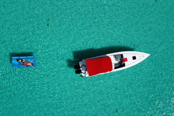 Private Speed Boat Charter in St Maarten & Nature Reserve - Key points at a glance