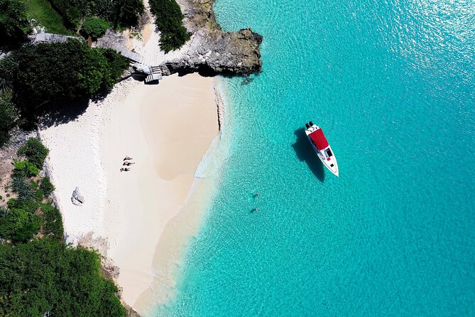 Private Speed Boat Charter to Anguilla - Leaving Cole Bay with Captain Sam