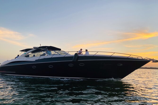 Private SUNSEEKER 60 Yacht Experience for up to 20 Guests - Why four or six hours changes the outing