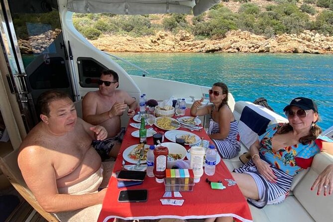 Private VIP Motoryacht Charter in Bodrum For 6 Hours With Lunch - Weather, changes, and practical planning