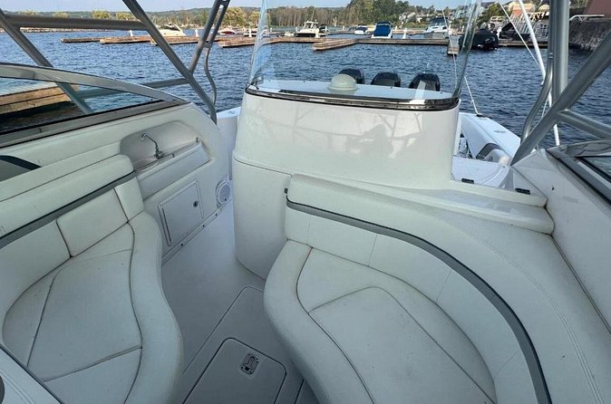 Private VIP party on a yacht with drinks and snacks in Punta Cana - What the $850 group price really means