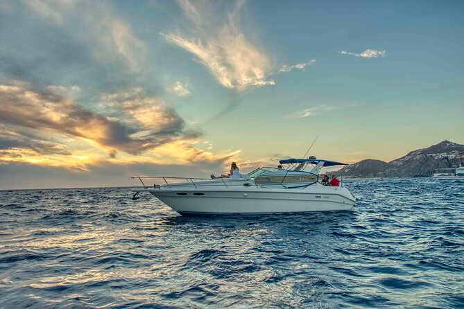 Private Whale Watching on Luxury Yacht in Cabo San Lucas - Stopping at El Arco for the classic photograph