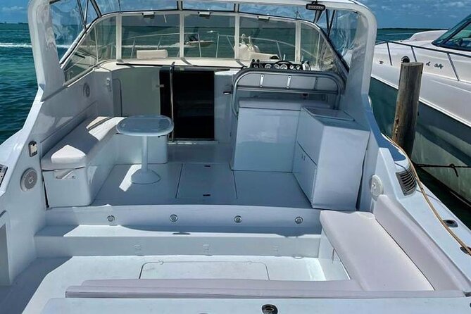 Private Yacht Cancun 42ft up to 8 people - Weather, cancellations, and practical planning