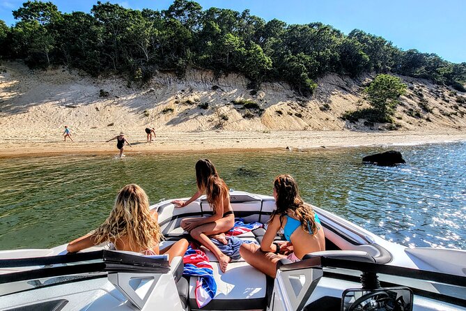 Private Yacht Charter in The Hamptons, Montauk or Sag Harbor - Best occasions for this private charter