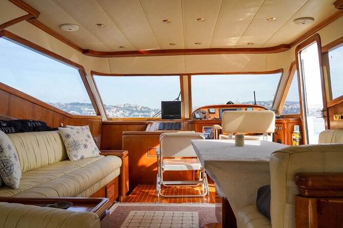 Private Yacht Cruise on Bosphorus - Rumeli Fortress and the second bridge