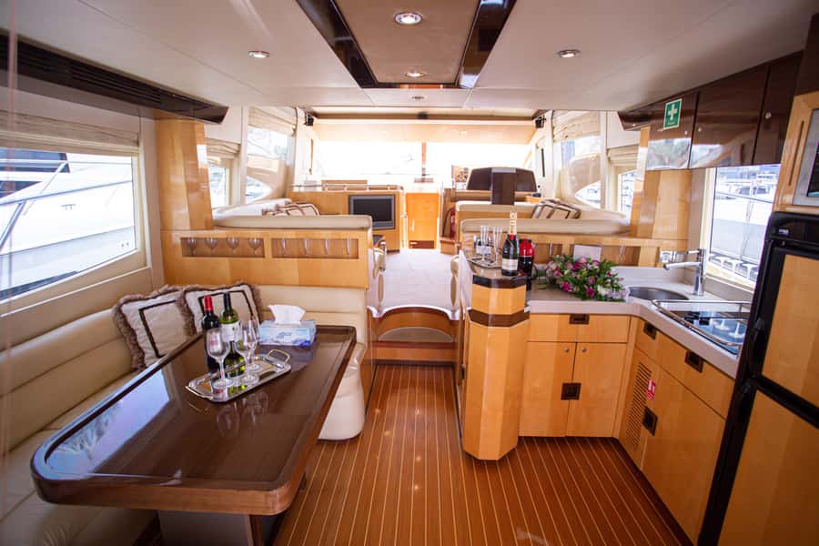 Private Yacht Dubai: 56ft - What a private Dubai yacht trip feels like