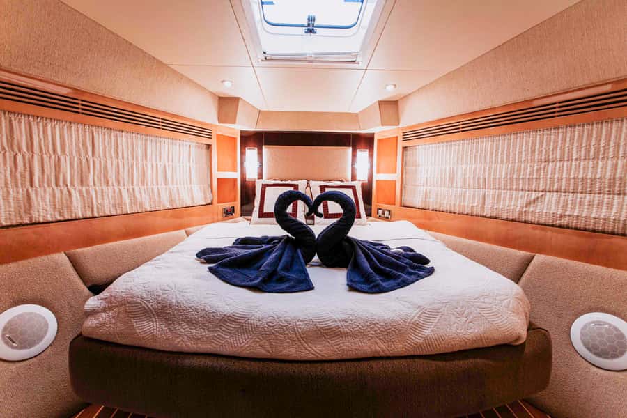 Private Yacht Dubai: 56ft - Food, drinks, and optional water activities