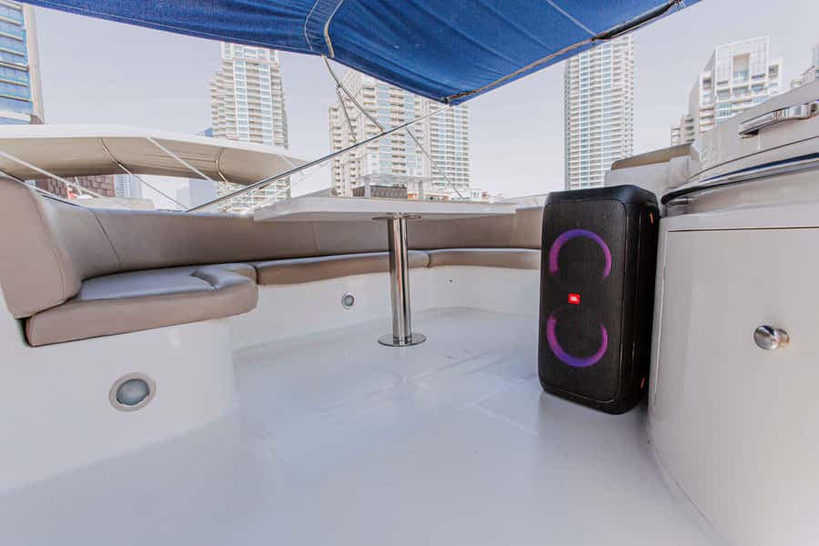 Private Yacht Dubai: 56ft - Is $626 good value for up to 21 people?