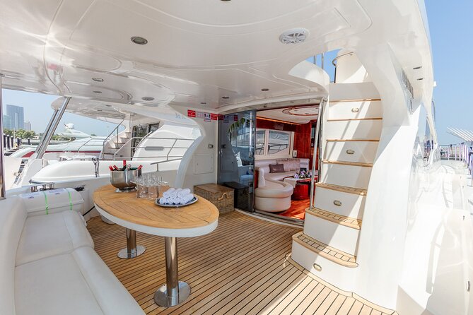Private Yacht Dubai: Rent 61 ft Luxury Yacht up to 30 people - What a 2 to 4 hour cruise feels like
