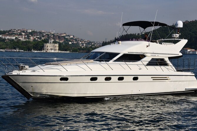 Private Yacht for Surprise Events / Birthday, Proposal, Anniversary, Party etc - Dolmabahce Palace from the Bosphorus