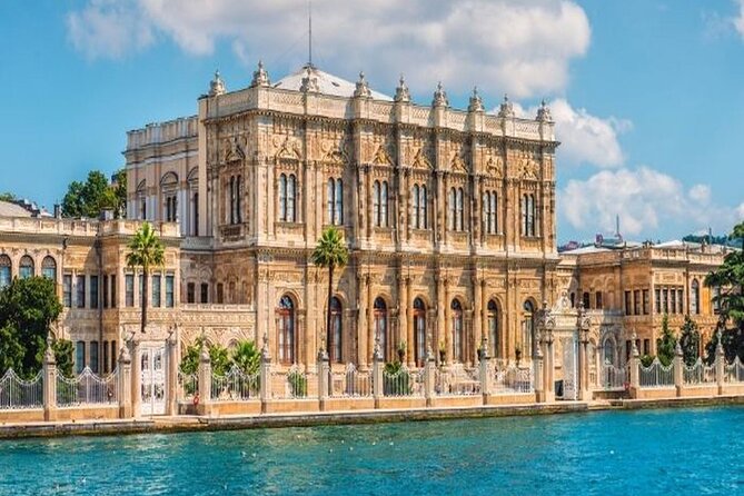 Private Yacht Istanbul Sightseeing or Special Occasion - Rumeli Fortress and the Ottoman control of the Bosphorus