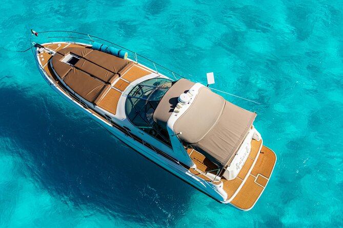 Private Yacht Rental Cancun Up to 15 passengers Isla Mujeres - What the Caribbean crossing feels like