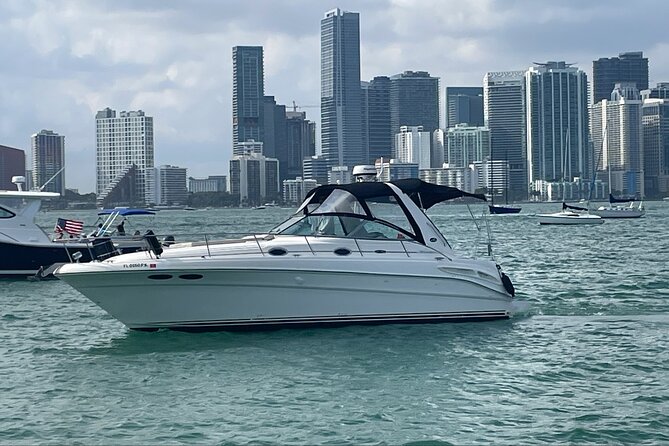 Private Yacht Rental in Miami Up to 12 People - Captains, timing, and the human side of the trip