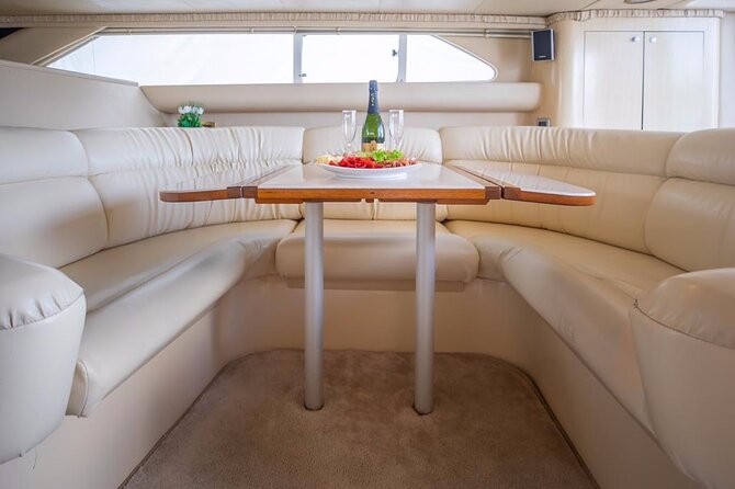 Private Yacht Rental Sea Ray 46ft Cancun 23P3 - Crew service and personal touches