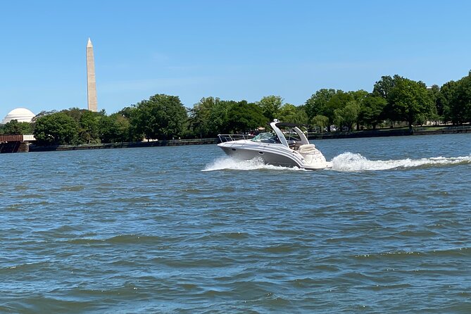 Private Yacht Tour along Washington DC Waterfront - What private really changes