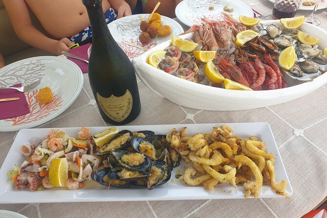 Private Yacht Tour in Gallipoli - Crew, comfort, and the private-group advantage