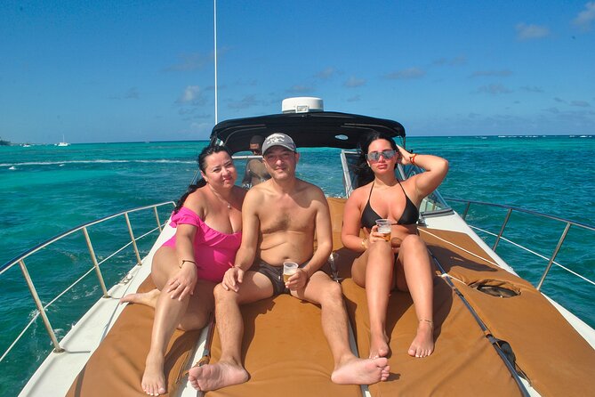 Private Yacht Tour in Punta Cana with Snorkeling and Open Bar - Timing, weather, and the fine print