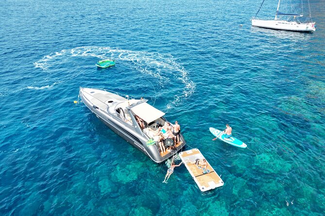 Private Yacht Tour with Drinks and Snorkeling in Gran Canaria - Mogán Bay gives you a camera stop
