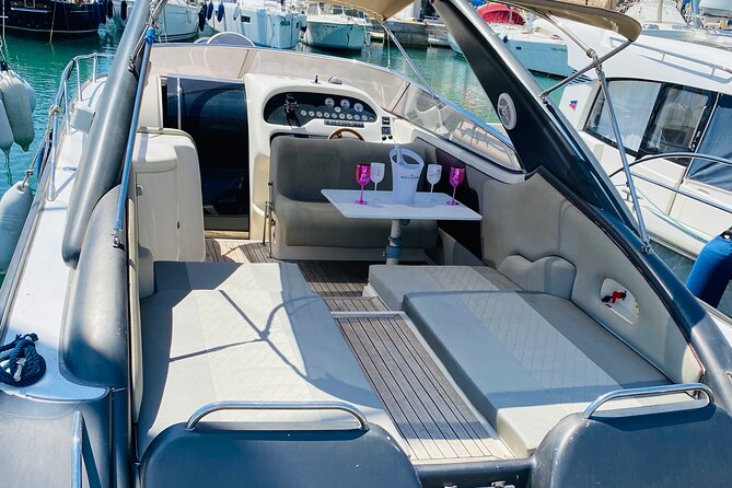 Private Yacht Tour with Drinks and Snorkeling in Gran Canaria - The return route passes Tauro Beach