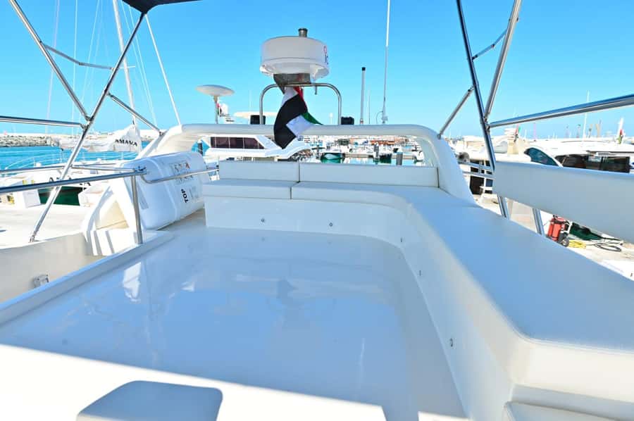 Private Yacht Tour with Marina, JBR, Atlantis & Palm Views - Is $343 good value for a private cruise?