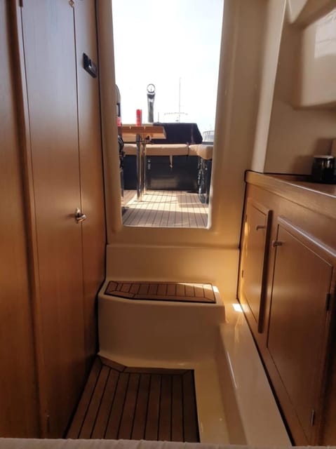 Puerto Banus: Boat Charter Moonday Yacht - What a private yacht outing from Puerto Banús feels like