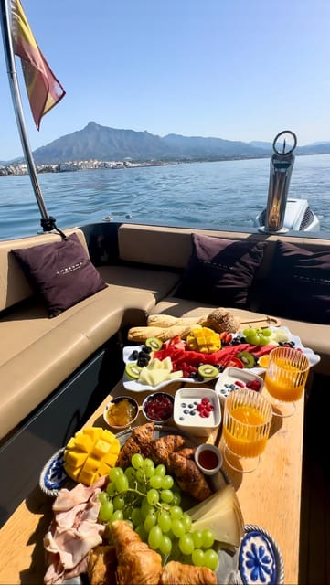 Puerto Banus: Boat Charter Moonday Yacht - Who will enjoy this charter most?