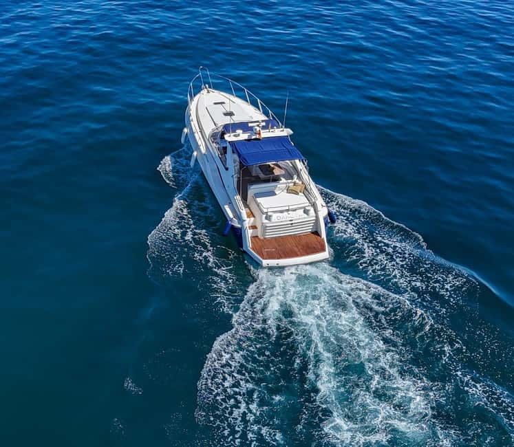 Puerto Banus: Private Luxury Yacht Charter - Setting out from Puerto Banús on Dakota