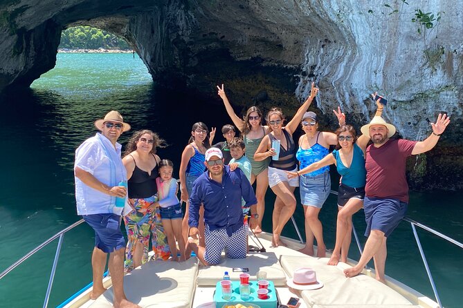 Puerto Vallarta Private Yacht Adventure 5 hours + 1 hour Free - A crew that adapts instead of following a script