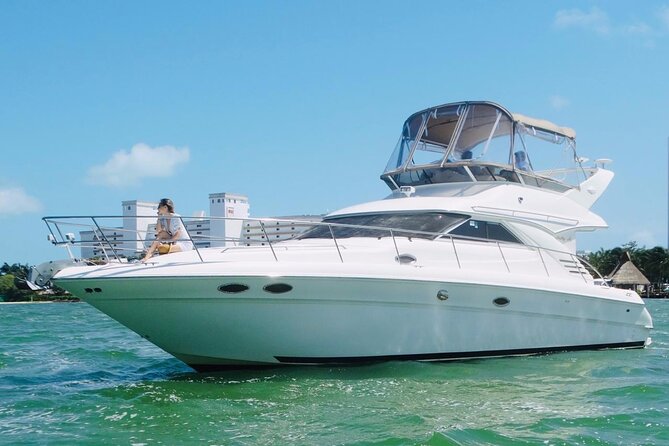 Rent a Private 46ft Yacht in Cancun - A private yacht without a private-island price