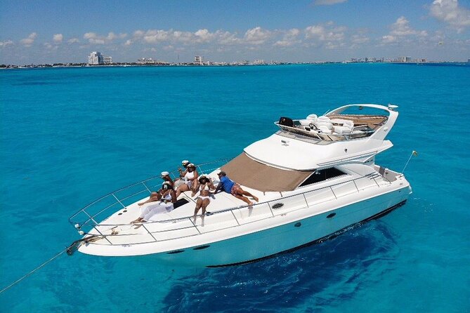 Rent a Private 46ft Yacht in Cancun - Leaving Sunset Marina and getting settled