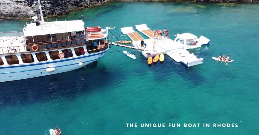 Rhodes: Gulet Trip with Food, Drinks, SUP, Kayak & Swimming - Comfort, crowding, and choosing your seat