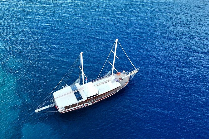 Sail Turkey: 18-39's Fethiye to Olympos Gulet Cruise - Day four: a slow morning and the transfer to Olympos