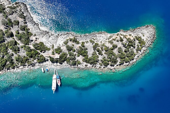 Sail Turkey: 18-39's Fethiye to Olympos Gulet Cruise - Food, cabins, and daily comfort aboard