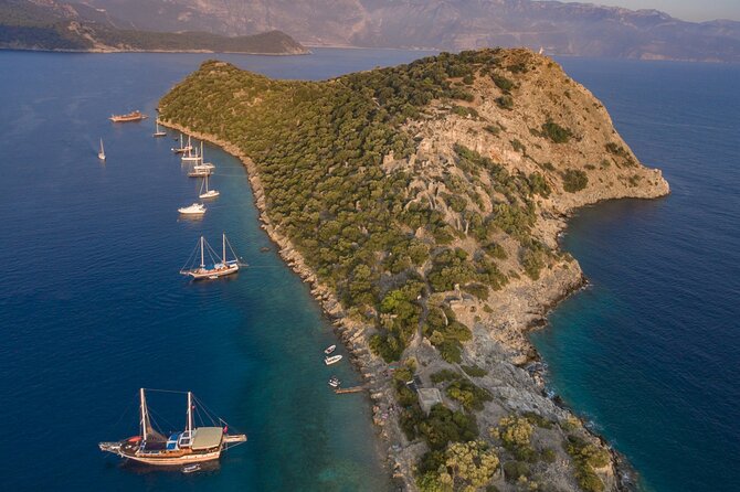 Sail Turkey: 18-39's Gulet Cruise Olympos to Fethiye - Food, activities, and life aboard