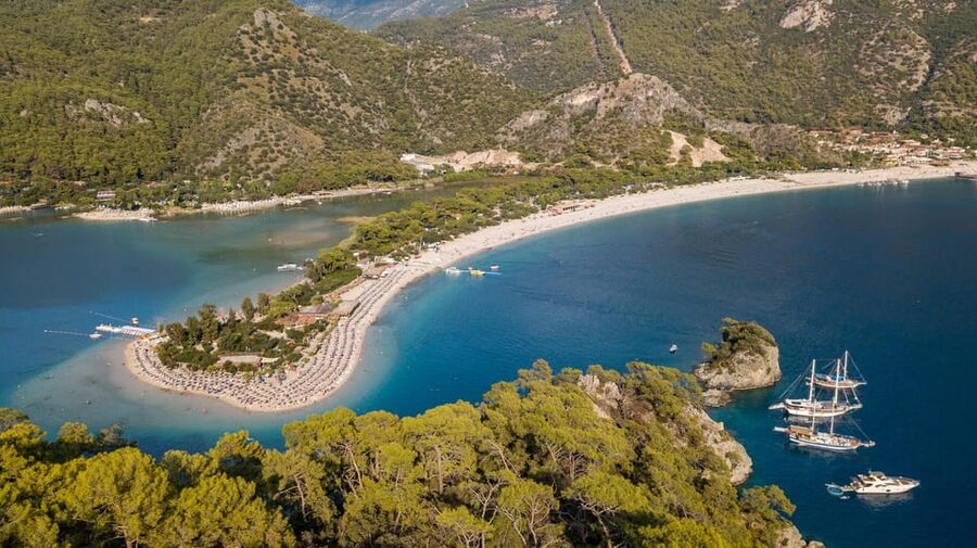Sail Turkey: Gulet Cruise Olympos to Fethiye - Life aboard the gulet