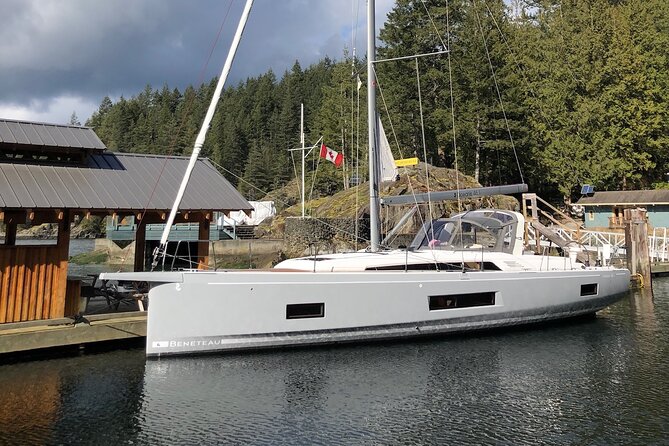 Sailing Charter around Vancouver Harbour Private Tour - Food, drinks, and the crew