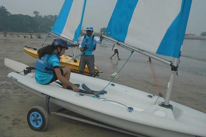 Sailing Experience in Mumbai on Mid Size Yacht - Timing, weather, and planning ahead