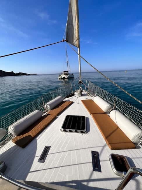 Sailing Yacht Day Charter; Ibiza to Formentera (return) - Why the private group format changes the day