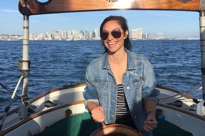 San Diego Bay Sail Aboard a Vintage Yacht Beer and Wine Included - Sunset, wildlife, and the changing light