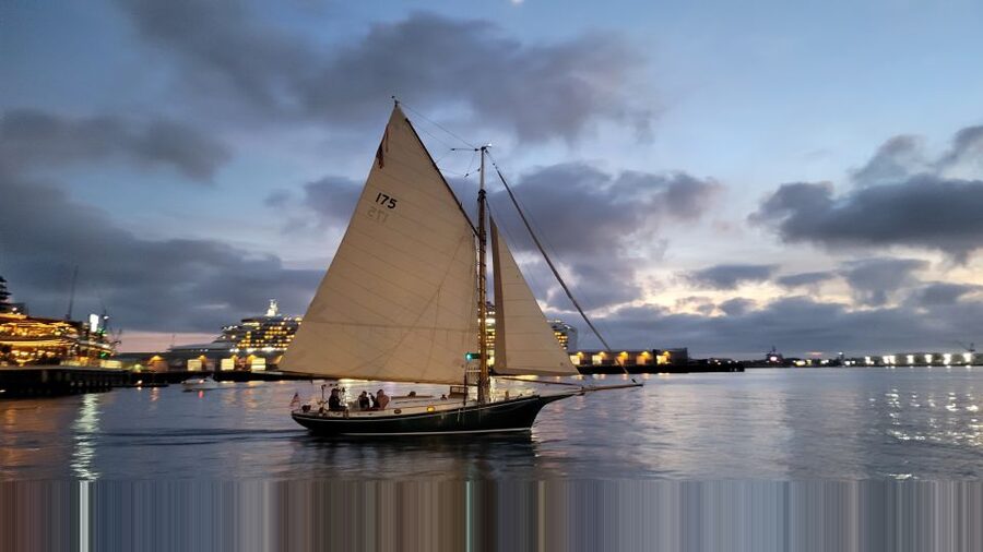 San Diego: Classic Yacht Sailing Experience - Why sailing aboard Liberty feels different