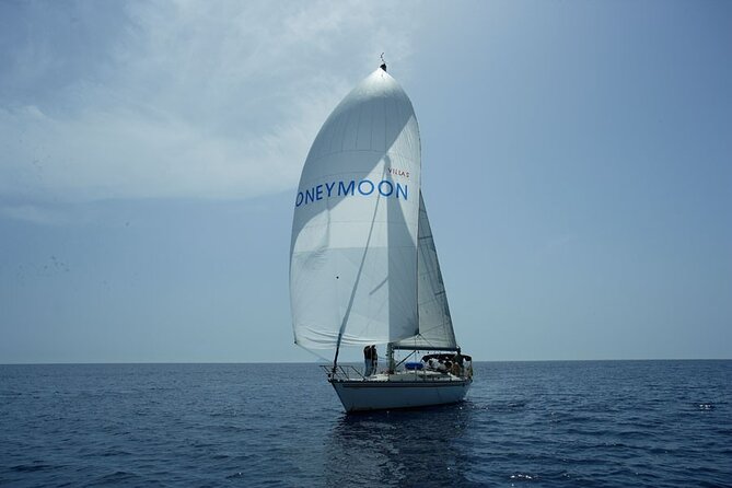 Santorini Oia: Private Sailing Yacht Cruise with Meal and Drinks - Thirassia: a calm first stop near Oia