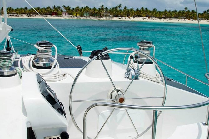 Saona Island small group and relax - luxury catamaran - Saona Island: beach time without a rushed landing