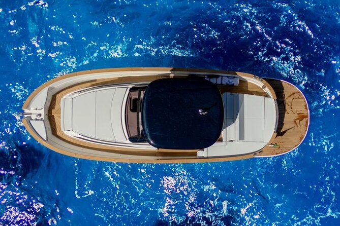 Scenic Cruise & Coastal Bliss from Sorrento to Nerano - What the $907.38 group price buys you