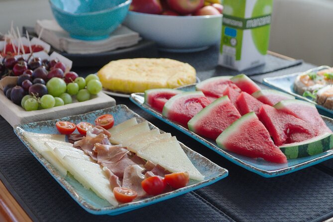 Shared Luxury Yacht Cruise with Champagne and Tapas - Wildlife is a bonus, not the booking reason