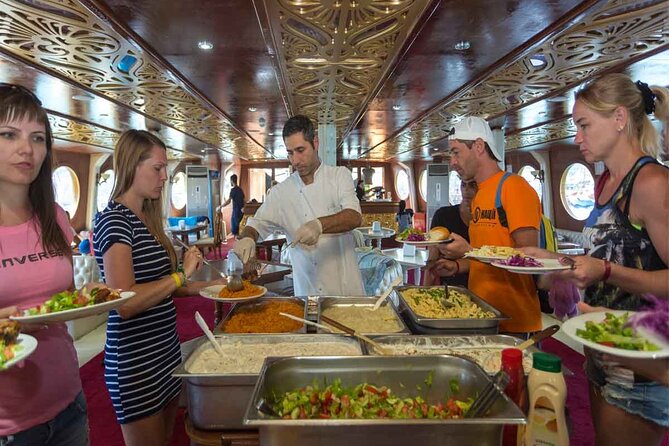 Side-Alanya: Pirate Yacht Tour (Legend Big Kral) with Lunch-Drink - Swimming breaks and the rock diver