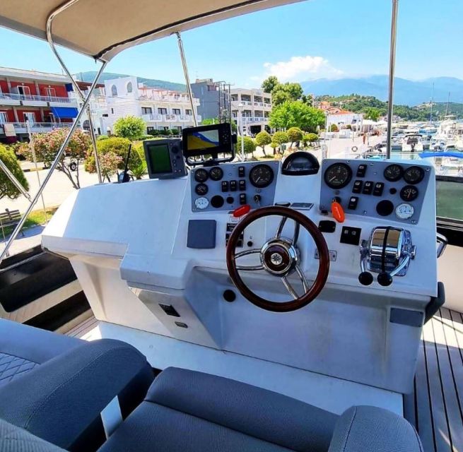 Skiathos: Private Yacht Cruise with Swim Stops - What the seven-hour yacht day feels like