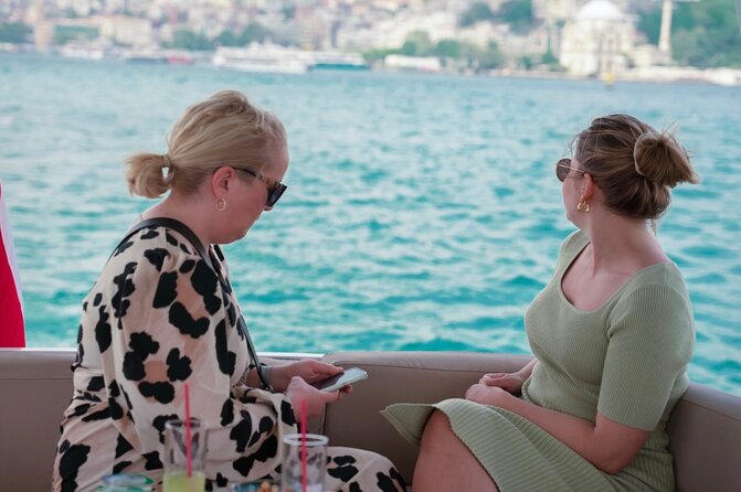 Small-Group 2 Hours Bosphorus Luxury Yacht Cruise in Istanbul - Snacks, drinks, and the feel of the yacht