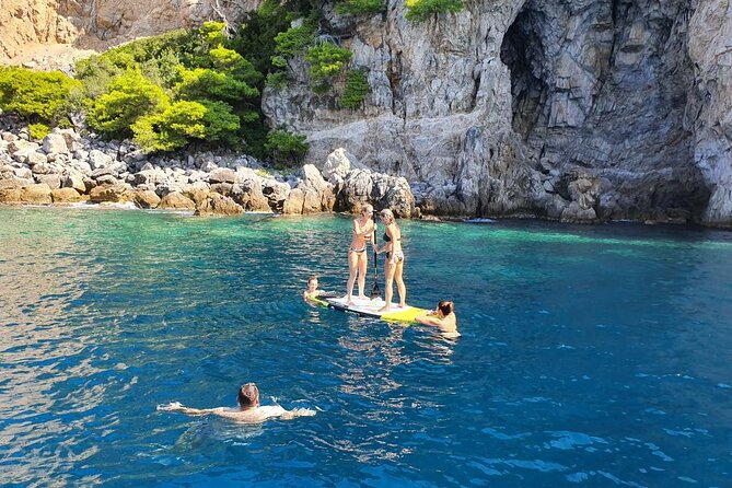 Small group tour by premium yacht to Elaphite Islands - Lopud Village and time to eat