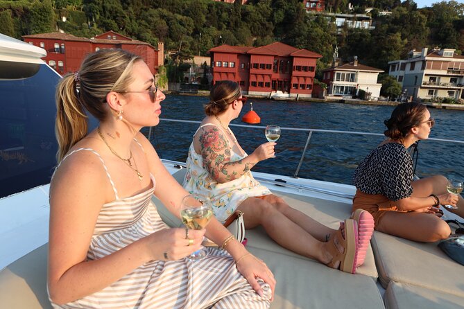 Small Group Yacht Tour With Unlimited Wine, Fruits & Mixed Nuts - Çırağan Palace and the Ortaköy Mosque